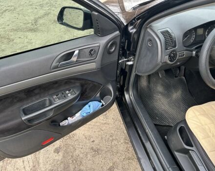 Черный Шкода Октавия, объемом двигателя 1.6 л и пробегом 253 тыс. км за 5800 $, фото 15 на Automoto.ua