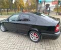 Черный Шкода Октавия, объемом двигателя 1.6 л и пробегом 300 тыс. км за 4600 $, фото 4 на Automoto.ua