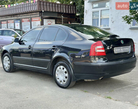 Черный Шкода Октавия, объемом двигателя 1.6 л и пробегом 368 тыс. км за 5100 $, фото 9 на Automoto.ua