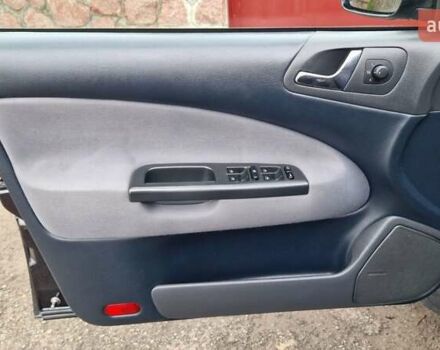 Черный Шкода Октавия, объемом двигателя 1.6 л и пробегом 268 тыс. км за 6500 $, фото 29 на Automoto.ua