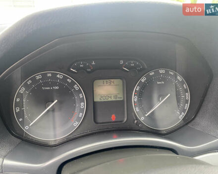 Шкода Октавия 2006 в Киеве на Automoto.ua Черный Шкода Октавия, объемом двигателя 1.6 л и пробегом 200 тыс. км за 6300 $, фото 10 на Automoto.ua