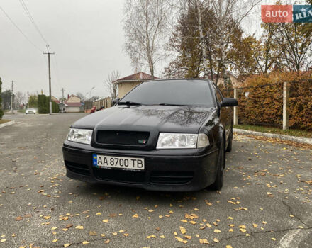 Черный Шкода Октавия, объемом двигателя 1.78 л и пробегом 320 тыс. км за 5500 $, фото 1 на Automoto.ua