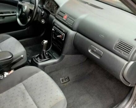 Черный Шкода Октавия, объемом двигателя 1.78 л и пробегом 310 тыс. км за 4999 $, фото 4 на Automoto.ua