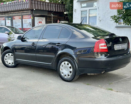 Черный Шкода Октавия, объемом двигателя 1.6 л и пробегом 368 тыс. км за 5100 $, фото 6 на Automoto.ua