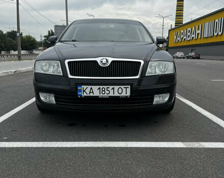 Черный Шкода Октавия, объемом двигателя 2 л и пробегом 355 тыс. км за 6700 $, фото 2 на Automoto.ua