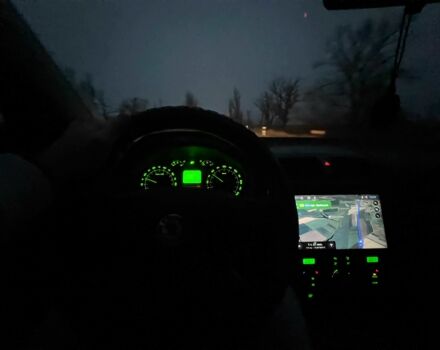 Черный Шкода Октавия, объемом двигателя 2 л и пробегом 240 тыс. км за 5400 $, фото 6 на Automoto.ua