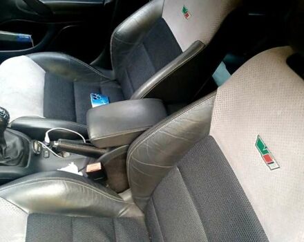 Черный Шкода Октавия, объемом двигателя 2 л и пробегом 312 тыс. км за 7300 $, фото 10 на Automoto.ua