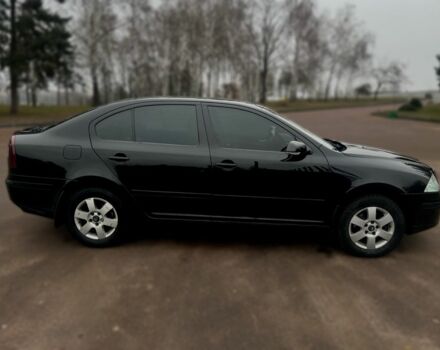 Черный Шкода Октавия, объемом двигателя 2 л и пробегом 240 тыс. км за 5300 $, фото 3 на Automoto.ua