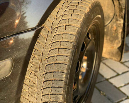 Черный Шкода Октавия, объемом двигателя 1.6 л и пробегом 260 тыс. км за 3700 $, фото 10 на Automoto.ua