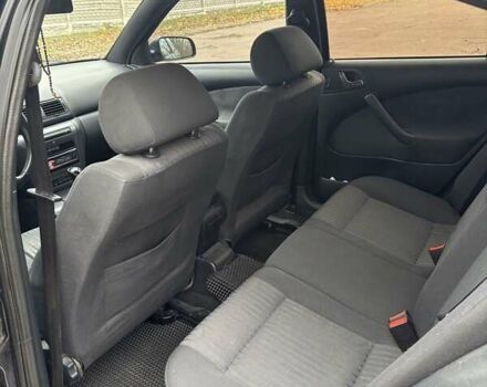 Черный Шкода Октавия, объемом двигателя 1.8 л и пробегом 297 тыс. км за 6500 $, фото 10 на Automoto.ua