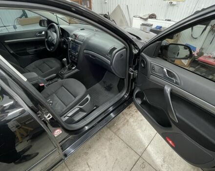 Черный Шкода Октавия, объемом двигателя 2 л и пробегом 228 тыс. км за 6800 $, фото 5 на Automoto.ua