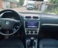 Чорний Шкода Октавія, об'ємом двигуна 2 л та пробігом 220 тис. км за 5300 $, фото 5 на Automoto.ua