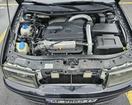 Черный Шкода Октавия, объемом двигателя 1.8 л и пробегом 337 тыс. км за 6700 $, фото 6 на Automoto.ua