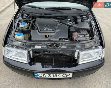 Черный Шкода Октавия, объемом двигателя 1.6 л и пробегом 292 тыс. км за 5250 $, фото 16 на Automoto.ua