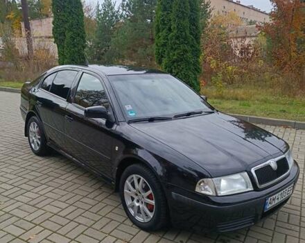Черный Шкода Октавия, объемом двигателя 1.6 л и пробегом 300 тыс. км за 4600 $, фото 15 на Automoto.ua