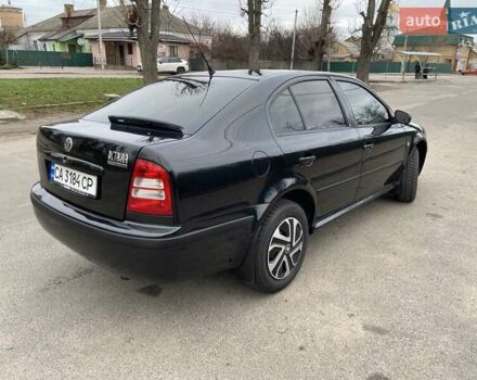 Черный Шкода Октавия, объемом двигателя 1.6 л и пробегом 292 тыс. км за 5250 $, фото 3 на Automoto.ua