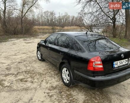 Черный Шкода Октавия, объемом двигателя 1.6 л и пробегом 253 тыс. км за 5800 $, фото 9 на Automoto.ua