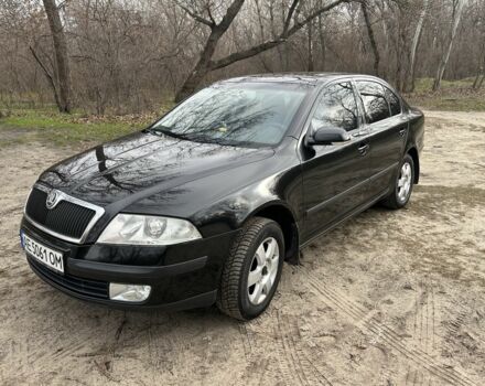 Черный Шкода Октавия, объемом двигателя 1.6 л и пробегом 253 тыс. км за 5800 $, фото 7 на Automoto.ua