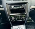 Черный Шкода Октавия, объемом двигателя 1.6 л и пробегом 87 тыс. км за 7200 $, фото 5 на Automoto.ua