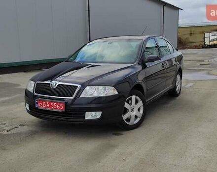 Черный Шкода Октавия, объемом двигателя 1.6 л и пробегом 218 тыс. км за 6999 $, фото 89 на Automoto.ua