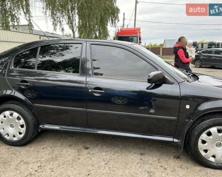 Черный Шкода Октавия, объемом двигателя 1.6 л и пробегом 221 тыс. км за 7300 $, фото 16 на Automoto.ua