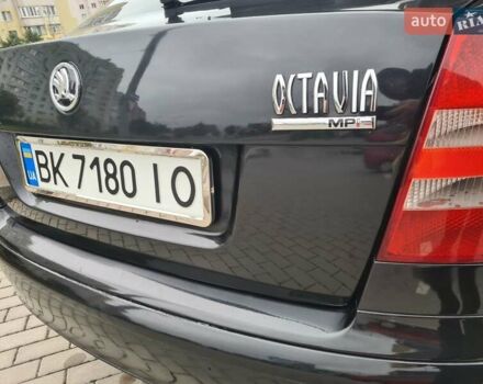 Чорний Шкода Октавія, об'ємом двигуна 1.6 л та пробігом 308 тис. км за 5600 $, фото 17 на Automoto.ua