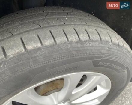 Черный Шкода Октавия, объемом двигателя 1.6 л и пробегом 210 тыс. км за 5600 $, фото 9 на Automoto.ua