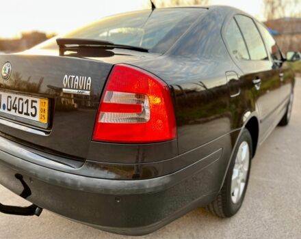 Чорний Шкода Октавія, об'ємом двигуна 1.6 л та пробігом 220 тис. км за 7500 $, фото 11 на Automoto.ua