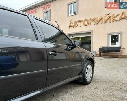 Черный Шкода Октавия, объемом двигателя 1.6 л и пробегом 221 тыс. км за 7300 $, фото 14 на Automoto.ua