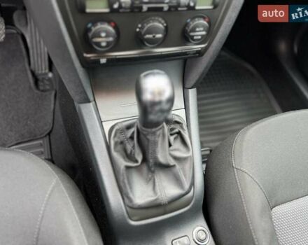 Черный Шкода Октавия, объемом двигателя 1.6 л и пробегом 220 тыс. км за 7500 $, фото 38 на Automoto.ua