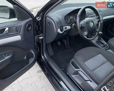 Чорний Шкода Октавія, об'ємом двигуна 1.6 л та пробігом 206 тис. км за 7150 $, фото 18 на Automoto.ua