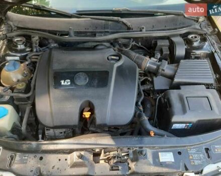 Чорний Шкода Октавія, об'ємом двигуна 1.6 л та пробігом 230 тис. км за 4400 $, фото 2 на Automoto.ua