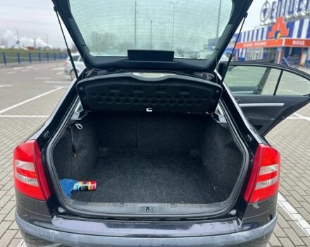 Черный Шкода Октавия, объемом двигателя 1.8 л и пробегом 206 тыс. км за 5150 $, фото 11 на Automoto.ua