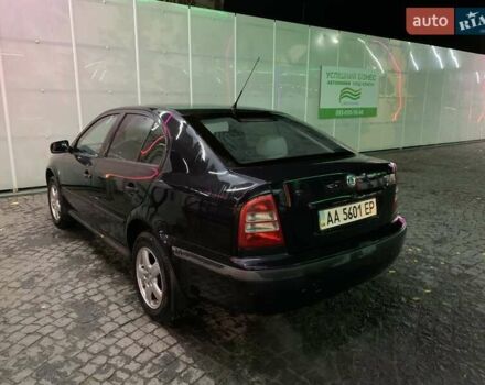 Черный Шкода Октавия, объемом двигателя 2 л и пробегом 340 тыс. км за 4800 $, фото 4 на Automoto.ua