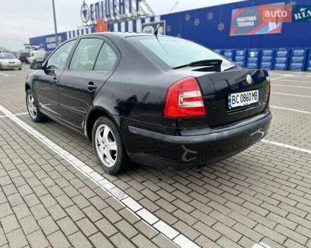 Черный Шкода Октавия, объемом двигателя 1.8 л и пробегом 206 тыс. км за 5150 $, фото 3 на Automoto.ua