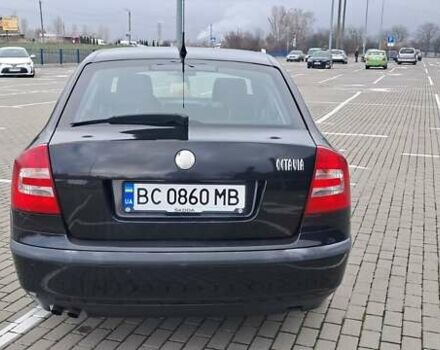 Черный Шкода Октавия, объемом двигателя 1.8 л и пробегом 226 тыс. км за 4500 $, фото 11 на Automoto.ua