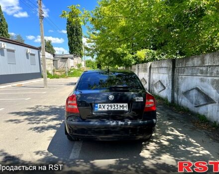 Черный Шкода Октавия, объемом двигателя 1.6 л и пробегом 255 тыс. км за 4000 $, фото 1 на Automoto.ua