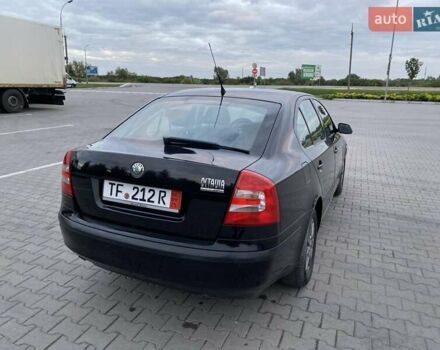 Чорний Шкода Октавія, об'ємом двигуна 1.6 л та пробігом 206 тис. км за 7150 $, фото 4 на Automoto.ua