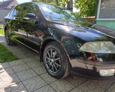 Черный Шкода Октавия, объемом двигателя 1.6 л и пробегом 260 тыс. км за 6500 $, фото 6 на Automoto.ua