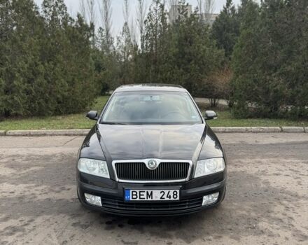 Черный Шкода Октавия, объемом двигателя 2 л и пробегом 149 тыс. км за 3350 $, фото 2 на Automoto.ua