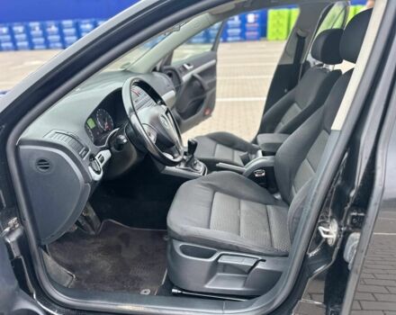 Черный Шкода Октавия, объемом двигателя 1.8 л и пробегом 206 тыс. км за 5150 $, фото 14 на Automoto.ua