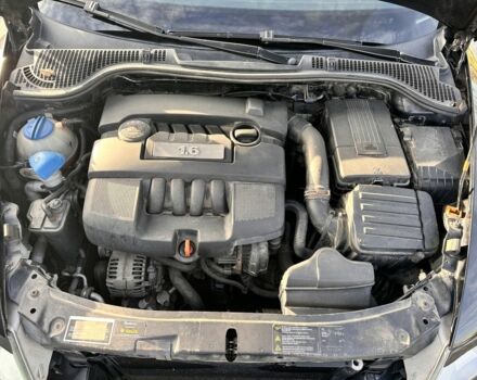 Черный Шкода Октавия, объемом двигателя 1.6 л и пробегом 260 тыс. км за 6800 $, фото 16 на Automoto.ua