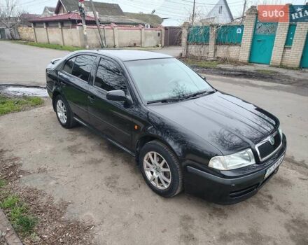 Черный Шкода Октавия, объемом двигателя 1.78 л и пробегом 170 тыс. км за 5600 $, фото 2 на Automoto.ua