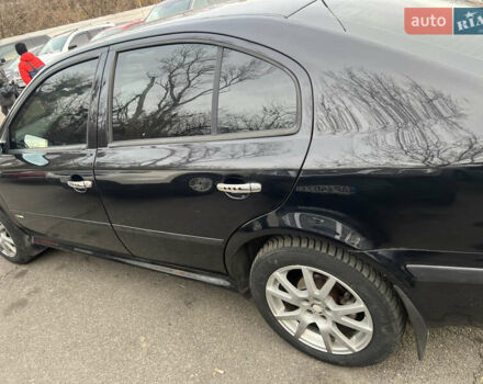 Черный Шкода Октавия, объемом двигателя 1.78 л и пробегом 246 тыс. км за 5800 $, фото 2 на Automoto.ua