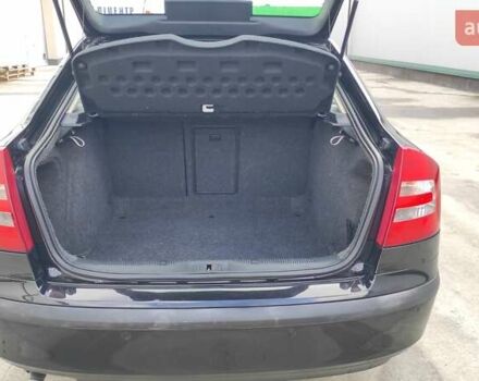 Черный Шкода Октавия, объемом двигателя 1.6 л и пробегом 218 тыс. км за 6999 $, фото 70 на Automoto.ua