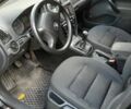 Черный Шкода Октавия, объемом двигателя 2 л и пробегом 269 тыс. км за 5000 $, фото 4 на Automoto.ua