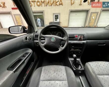 Черный Шкода Октавия, объемом двигателя 1.6 л и пробегом 221 тыс. км за 7300 $, фото 22 на Automoto.ua