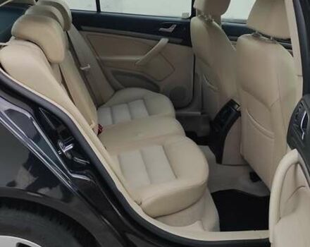 Черный Шкода Октавия, объемом двигателя 1.6 л и пробегом 218 тыс. км за 6999 $, фото 40 на Automoto.ua