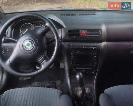 Черный Шкода Октавия, объемом двигателя 1.78 л и пробегом 247 тыс. км за 4700 $, фото 1 на Automoto.ua