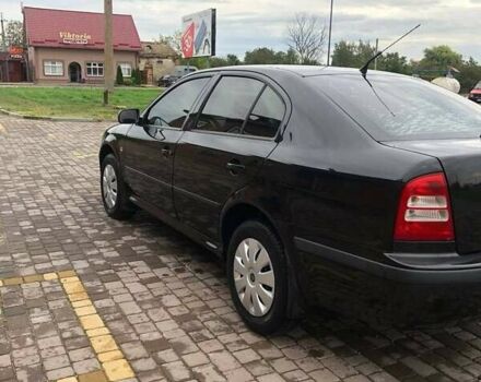 Черный Шкода Октавия, объемом двигателя 1.6 л и пробегом 273 тыс. км за 4300 $, фото 1 на Automoto.ua